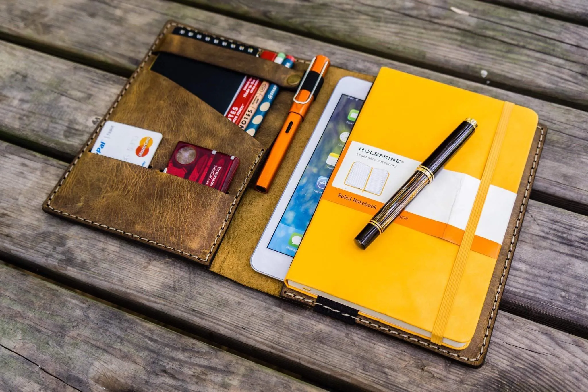 iPad Mini & Large Moleskine Cover - Crazy Horse Brown