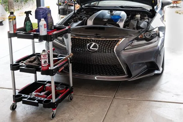 Mechanic's Three-Shelf Cart