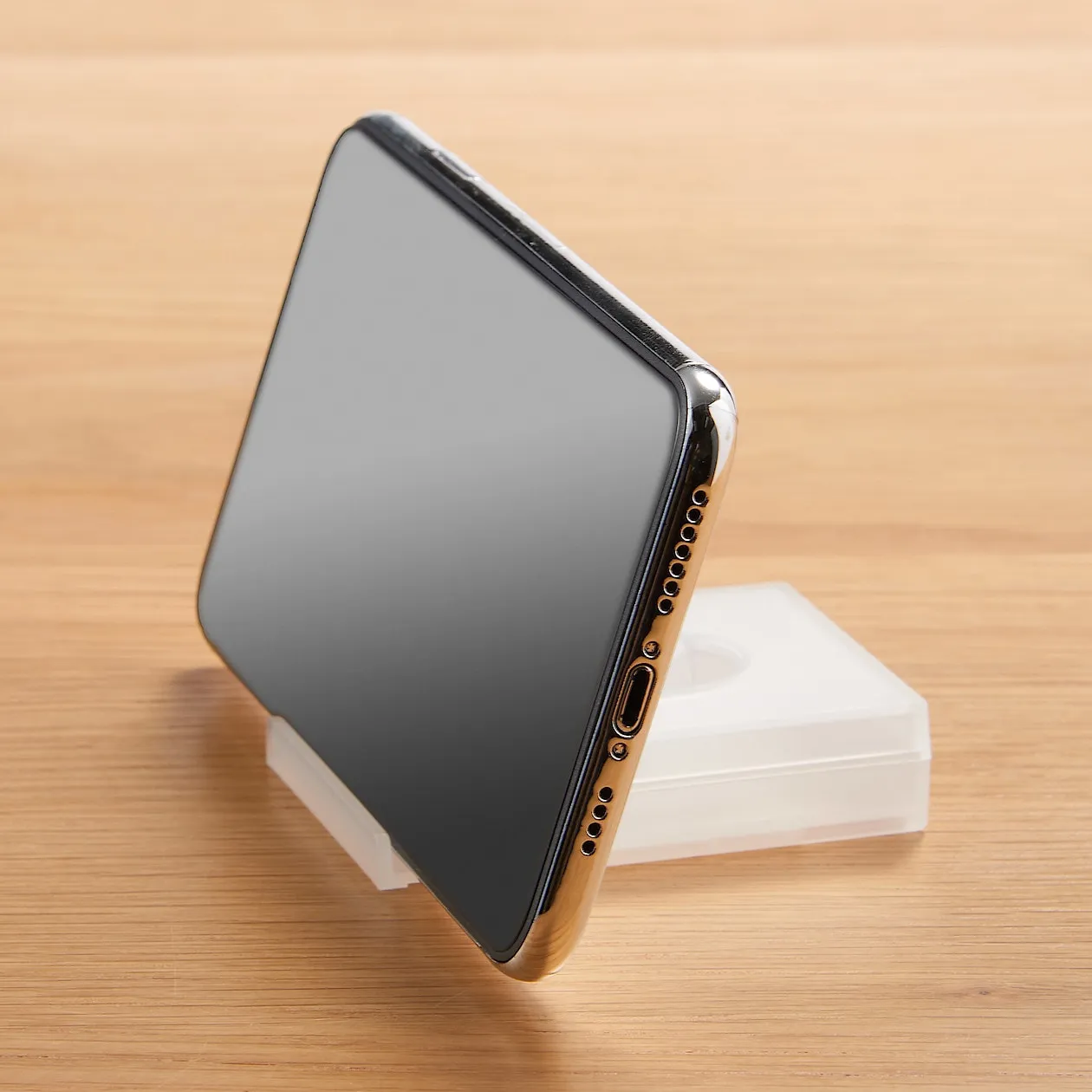 Polypropylene Cable Case with Stand